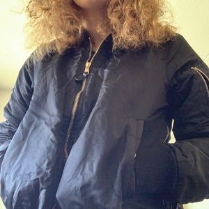 Black Steve Madden thick jacket white soft inside